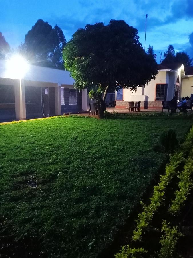 The Peak Meadows Hotel Nyeri Exterior photo